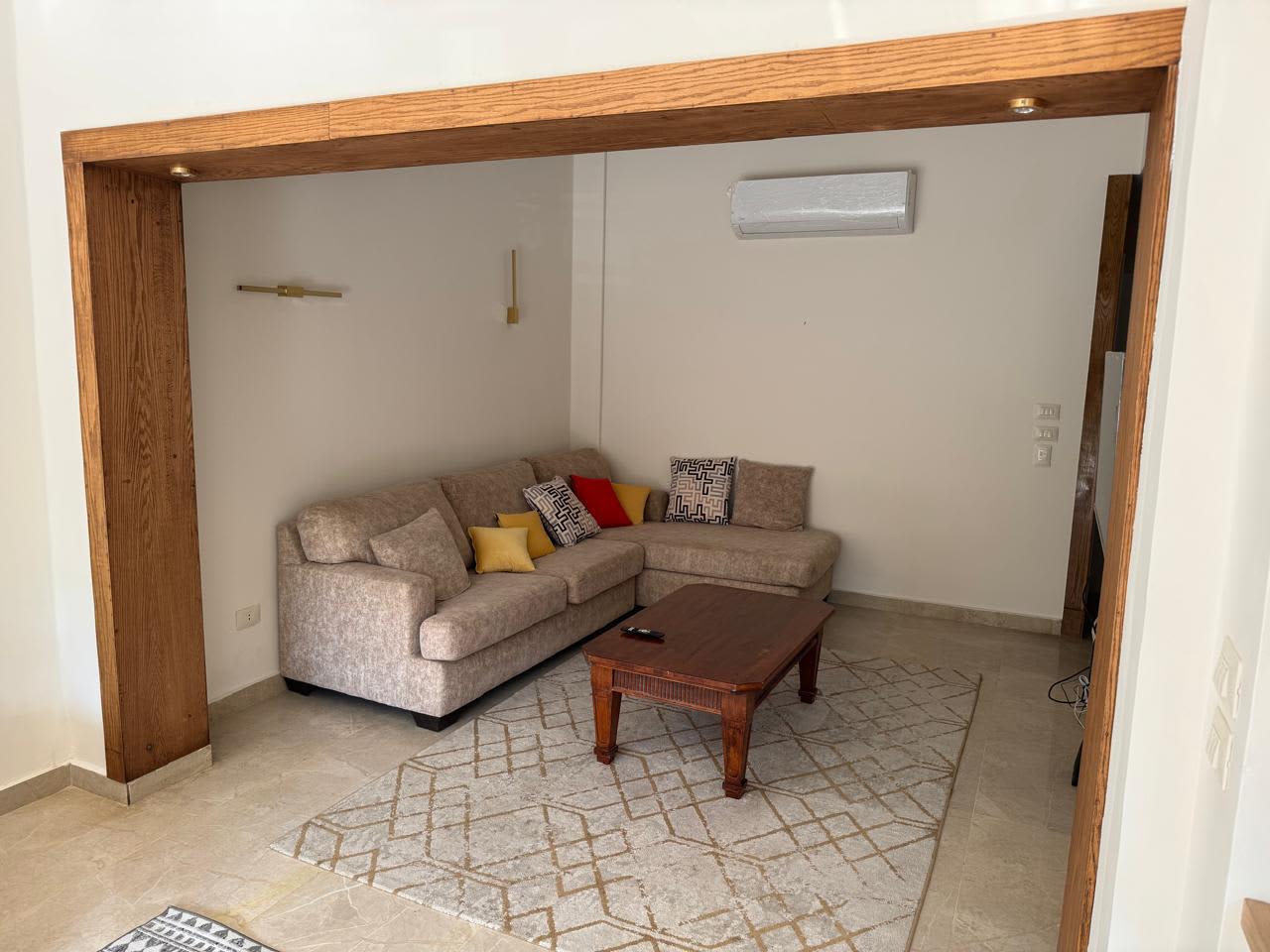 Charming Ground Floor With Airy Garden In Maadi Sarayat.