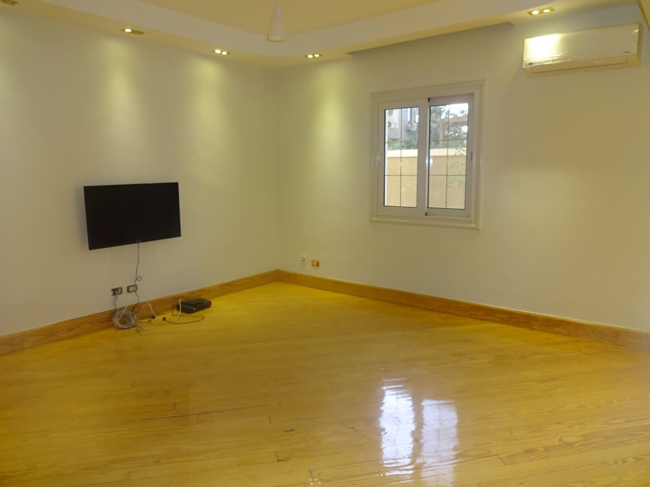 Luxury Spacious Apartment for Rent in Maadi – 400 sqm Living