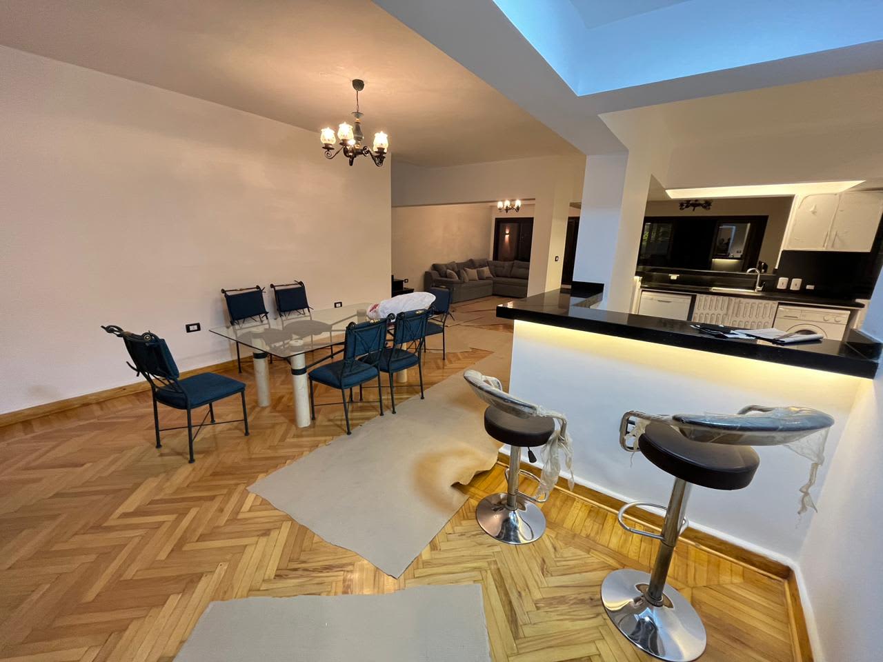Prime Location Apartment in Sarayat El Maadi