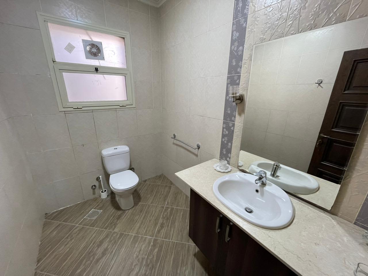 Spacious Apartment with Shared Pool In Maadi Sarayat