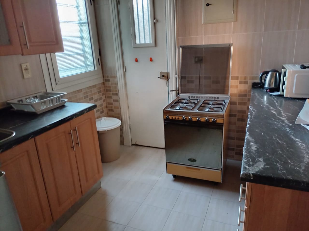 Sunny & Airy Apartment In North Zamalek