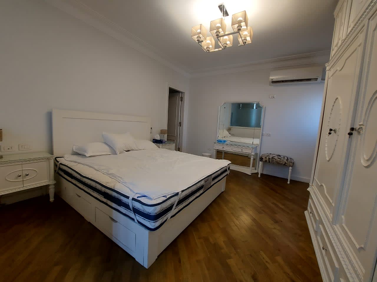 Furnished Apartment With Large Reception In Zamalek.