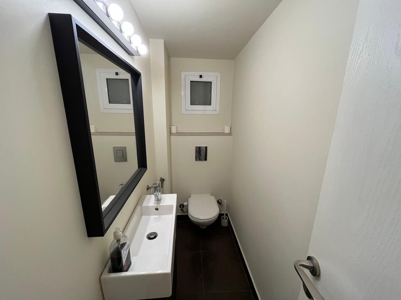 Charming, Compact Apartment In Heart Of Zamalek.