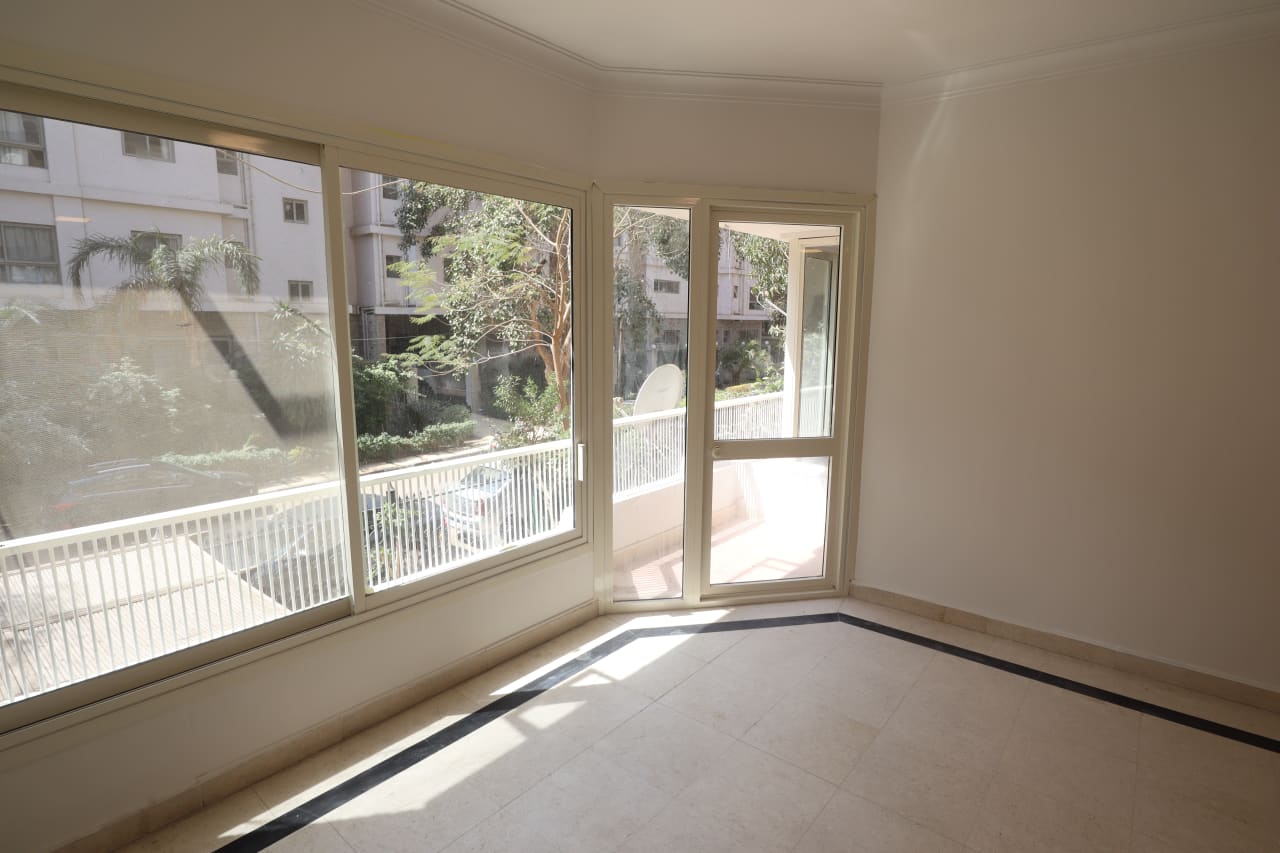 3 bedroom Apartment for rent in Sarayat