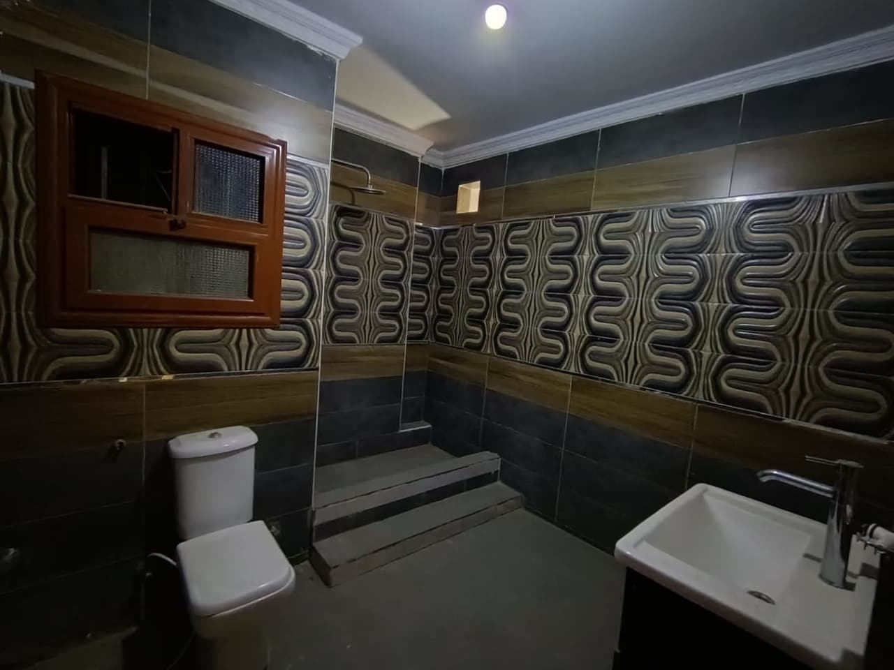 Modern Semi-Furnished Apartment For Lease In New Maadi.