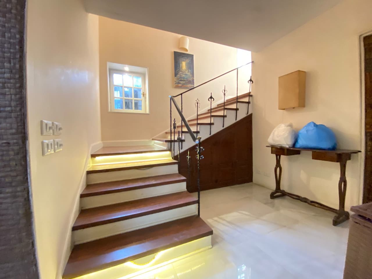 Furnished Apartment With Private Entrance In Sarayat Maadi.