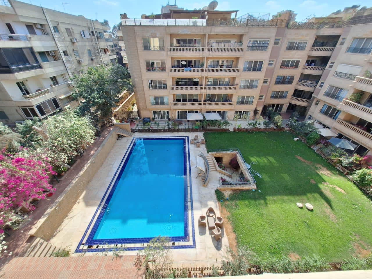 6 bedroom Apartment for rent in Sarayat