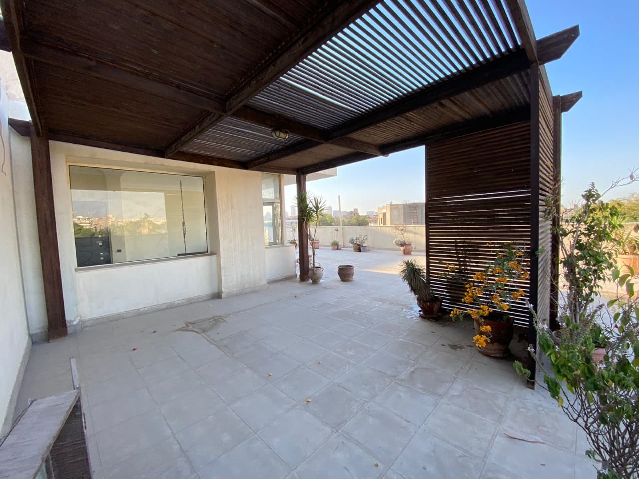 5 bedroom Penthouse for rent in Sarayat