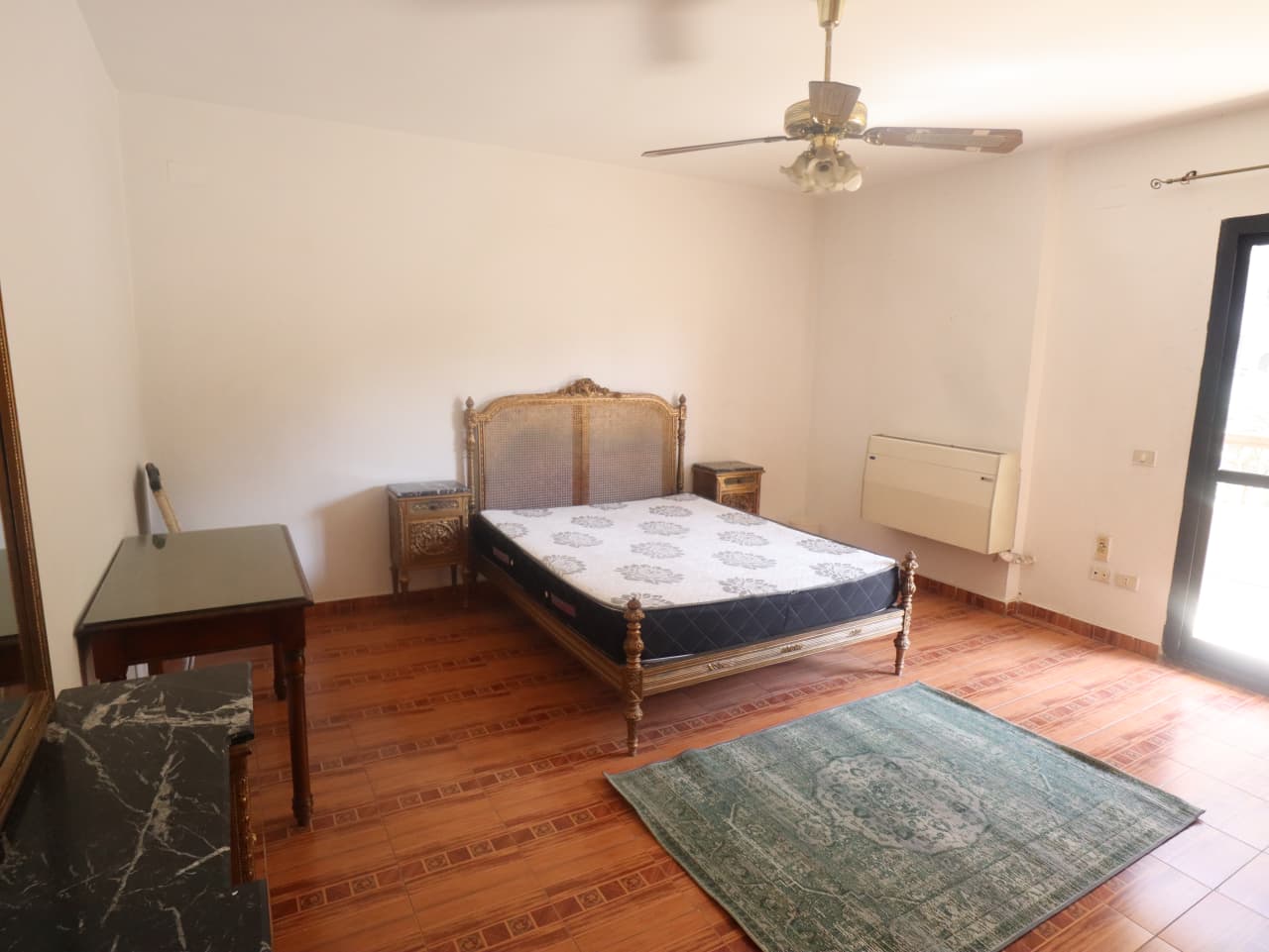 Spacious Apartment with Balcony & Tree Views In Maadi 