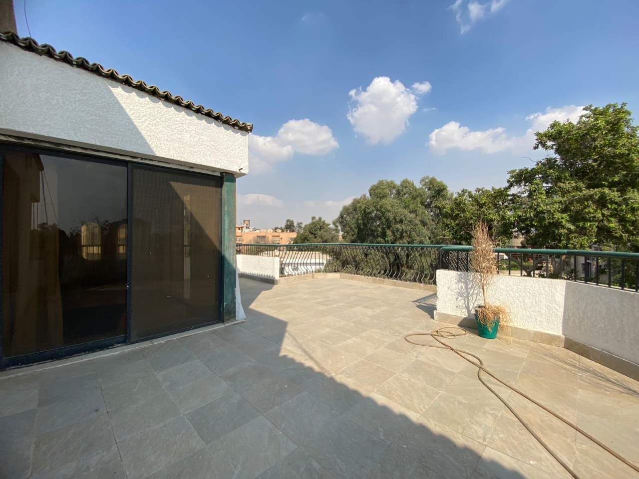 4 bedroom Apartment for rent in Sarayat