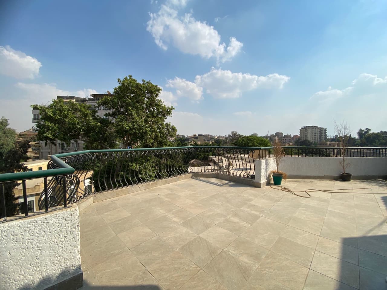 Duplex Roof With 350m² In Maadi Sarayat.
