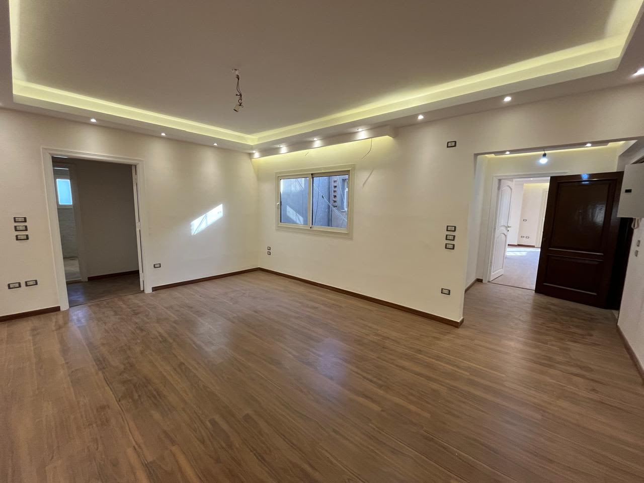 Unfurnished Flat For Lease In Zamalek