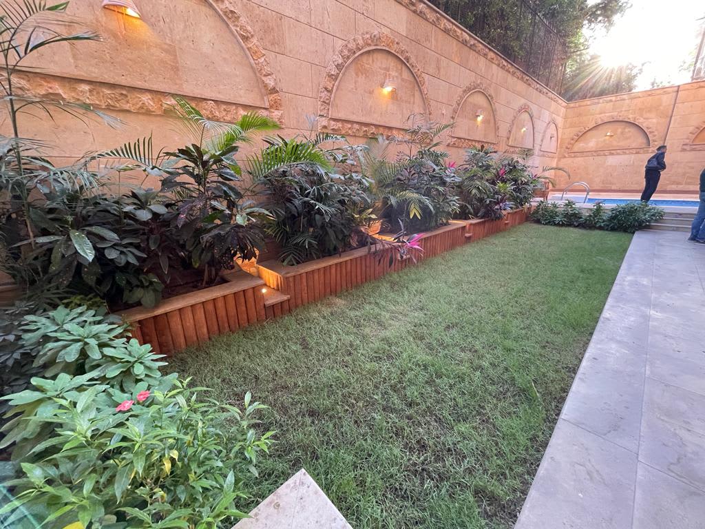 Ground Floor With Shared Pool In Prime Location In Maadi Sarayat.