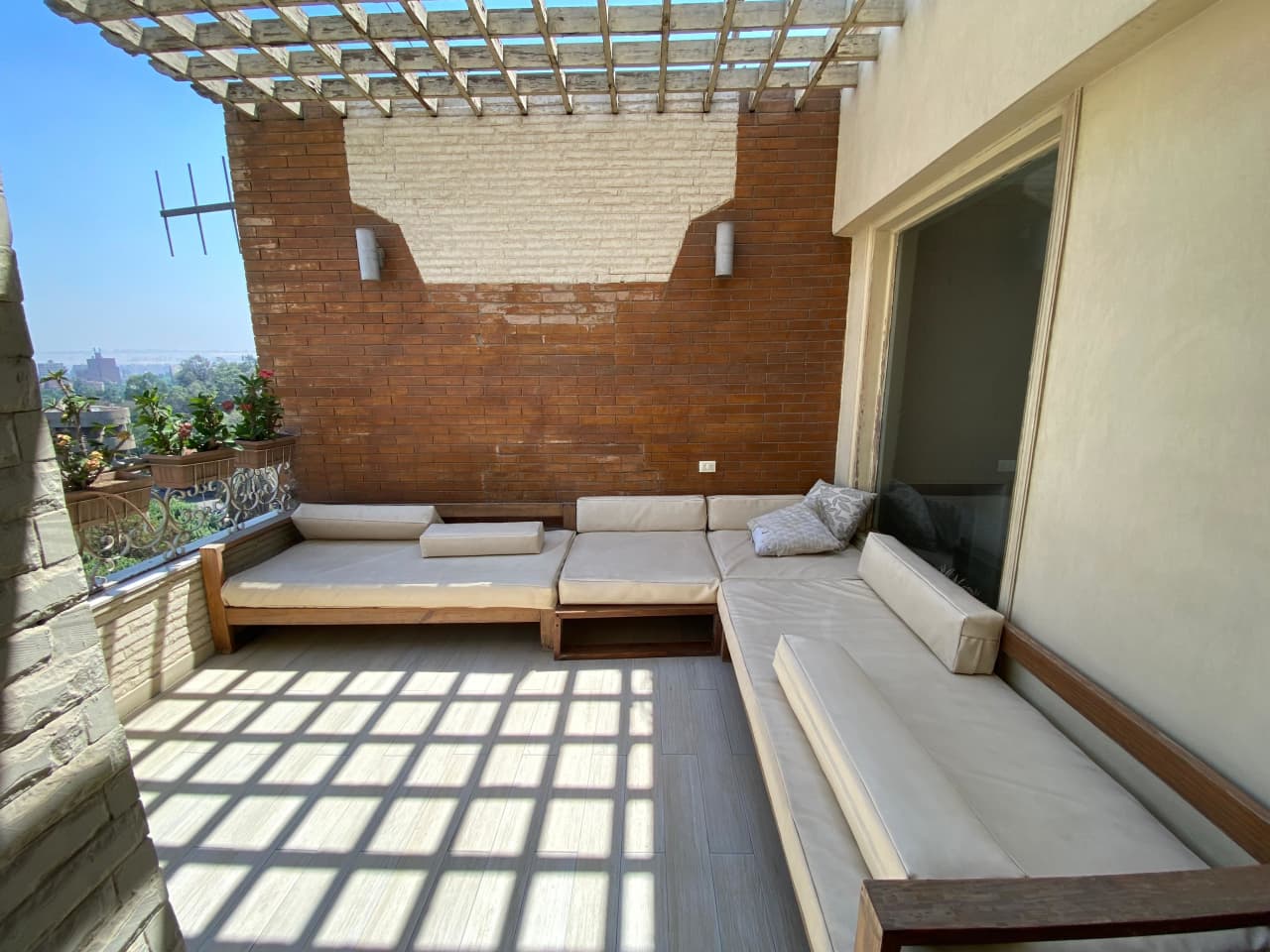 4 bedroom Duplex for rent in Sarayat