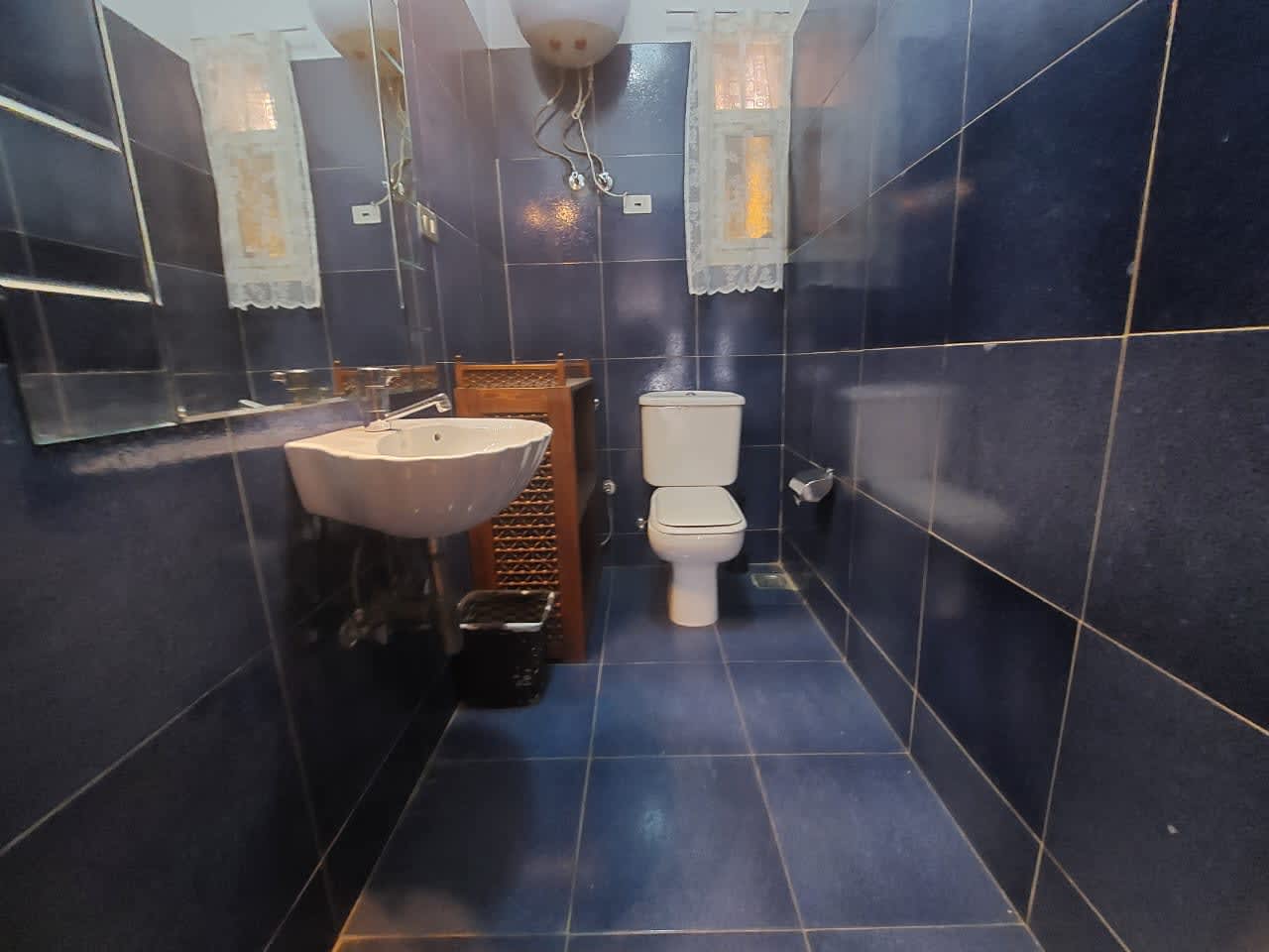 Bright and Spacious Roof 4 Rent in Maadi Sarayat