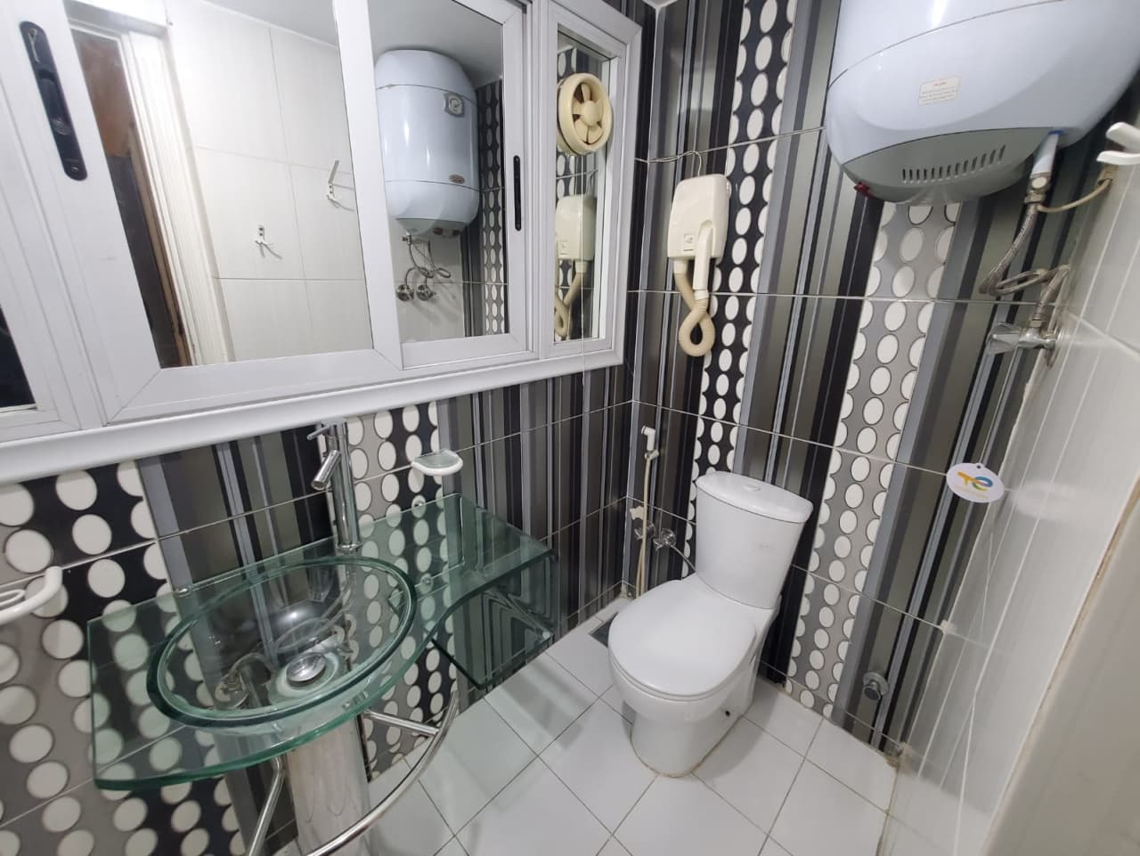 Ground-floor apartment for rent in Maadi Sarayat.