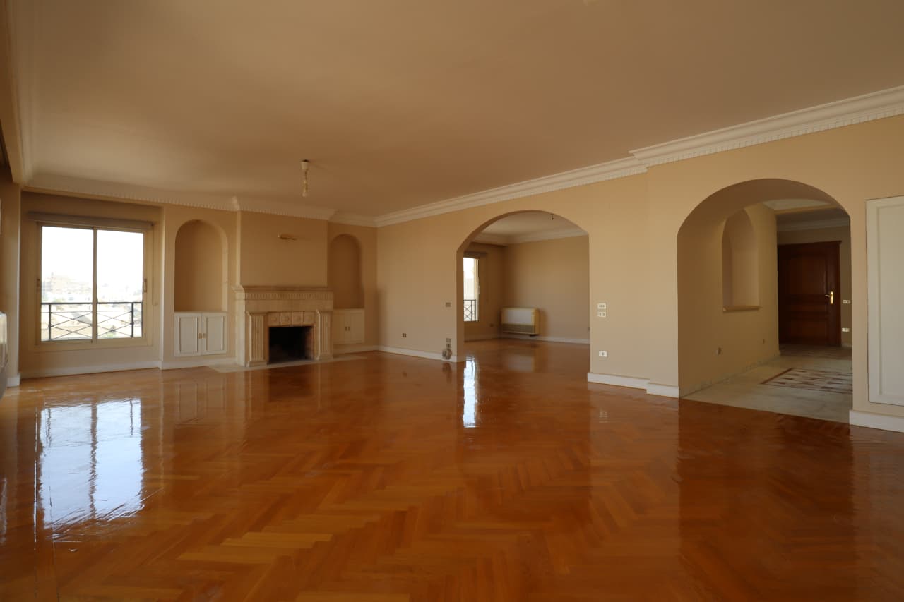 Stunning Penthouse With Private Pool For Rent In Maadi Sarayat