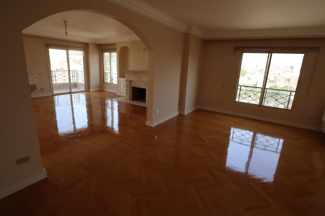 Stunning Penthouse With Private Pool For Rent In Maadi Sarayat