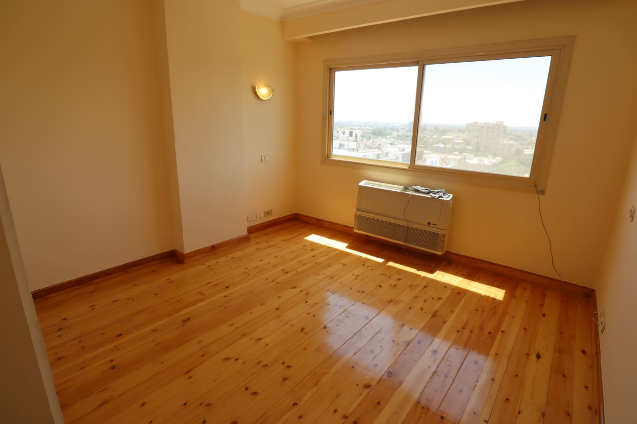 Amazing view duplex penthouse for rent in Maadi Sarayat