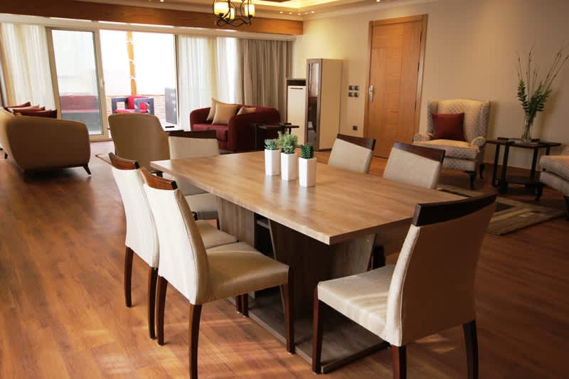 3BR Duplex Penthouse with Private Outdoor Space