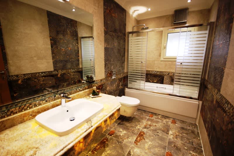 3BR Duplex Penthouse with Private Outdoor Space