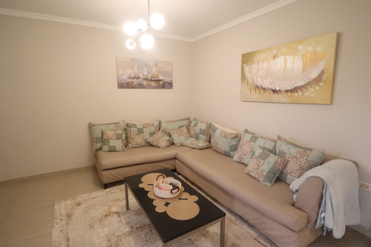 Spacious 3BR Apartment in Maadi | 180 sqm In Maadi