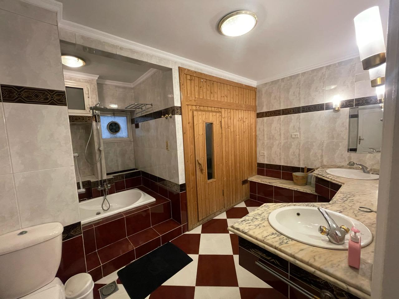 Elegant Home | Spacious Layout in Prime Area In Zmalek