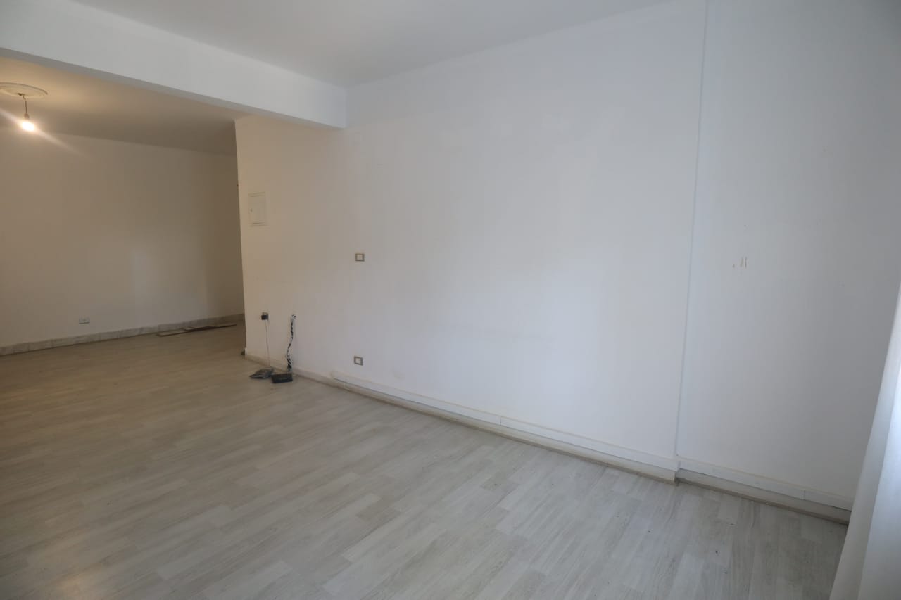 2 bedroom Apartment for rent in Sarayat
