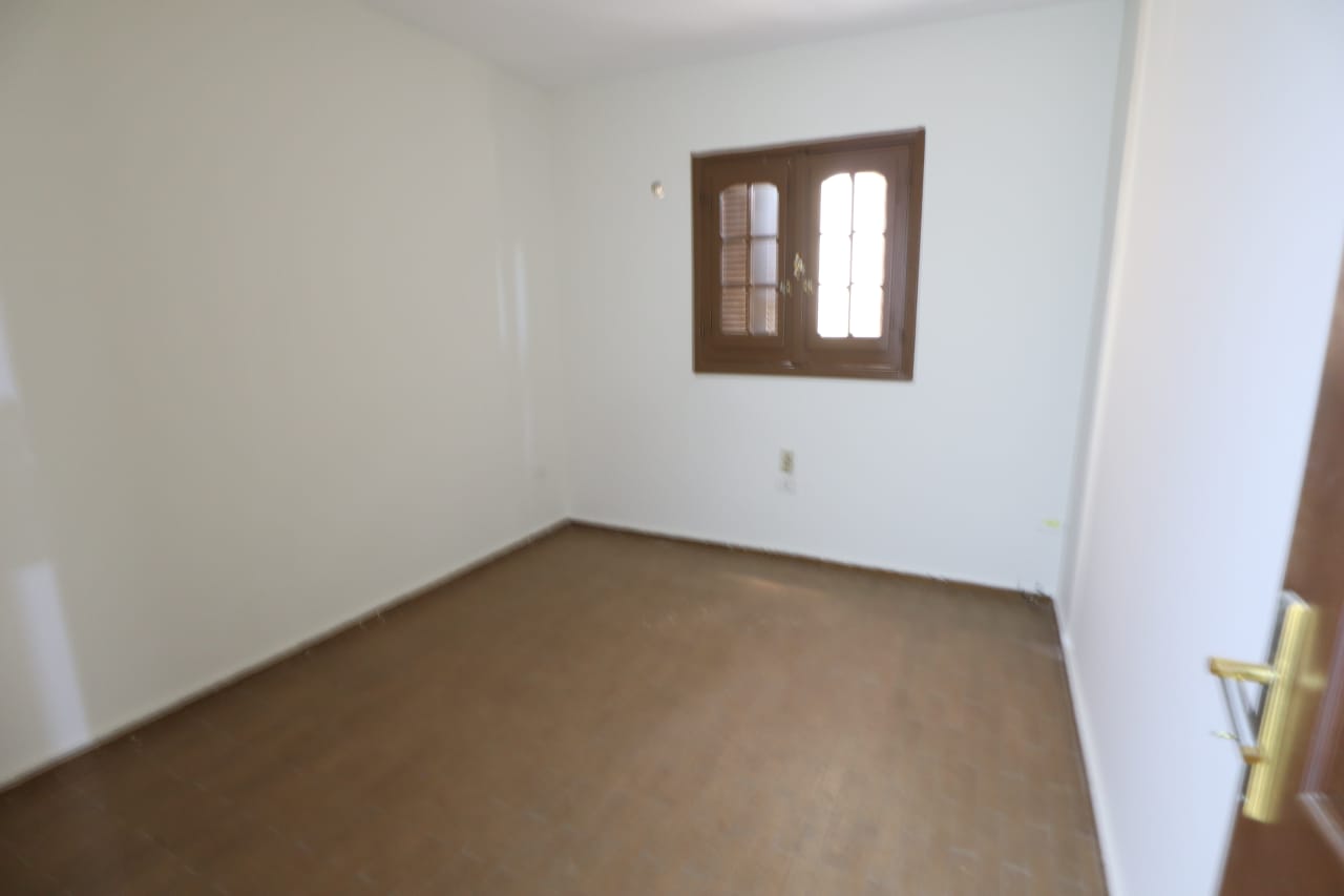 Bright Semi-Furnished 3BR Apartment in Degla Maadi