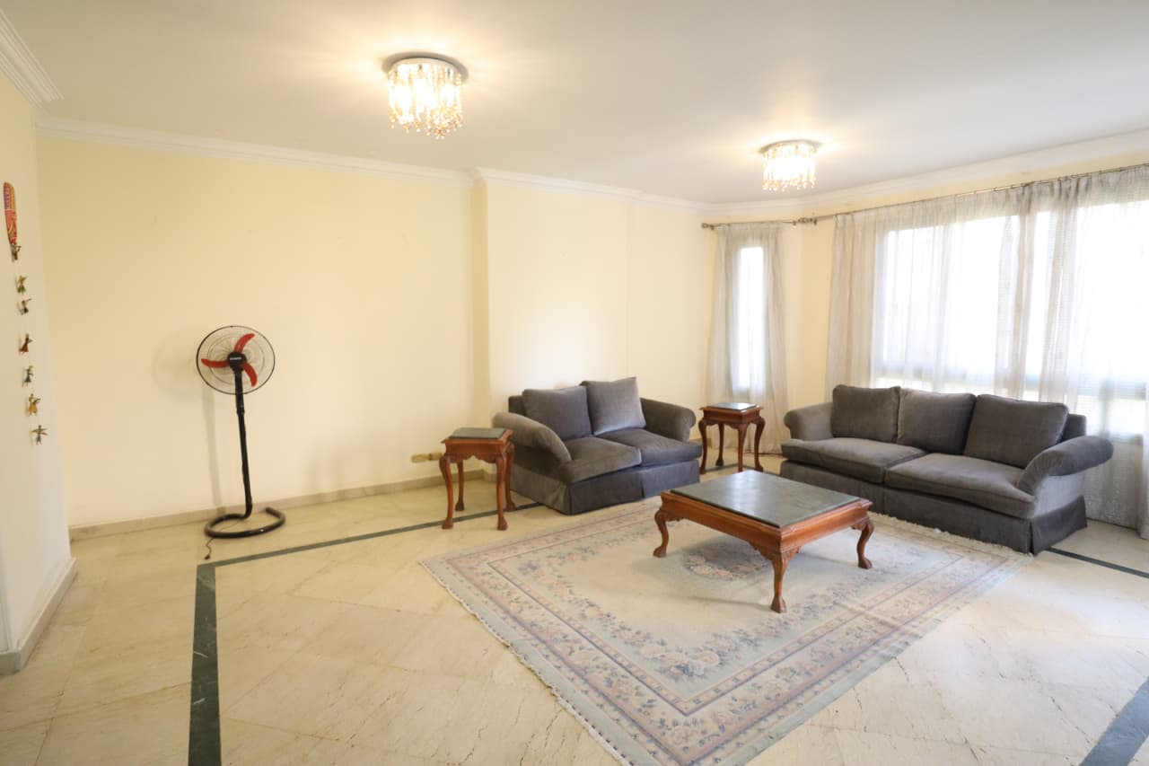 3 bedroom Apartment for rent in Degla