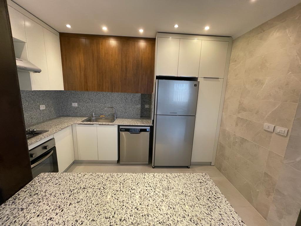 Furnished 3 Bedrooms penthouse For Rent In Maadi Sarayat