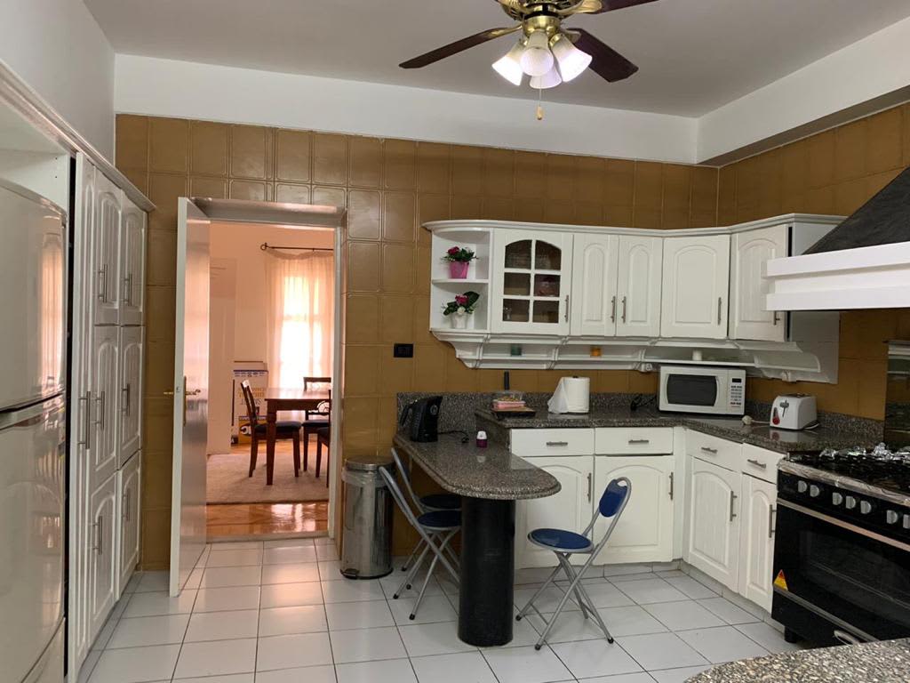 Spacious 4BR Apartment in Maadi Sarayat