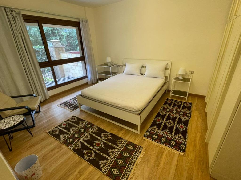 Ground Floor Duplex 4BR with Garden & Pool Access