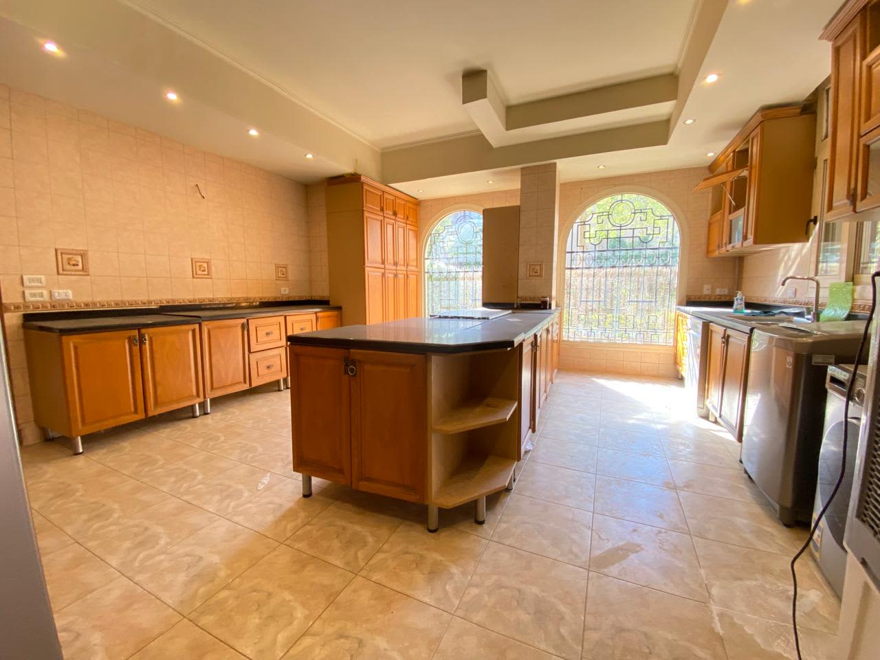 Villa Semi Furnished in Sarayat El Maadi With Private Pool|2200m².