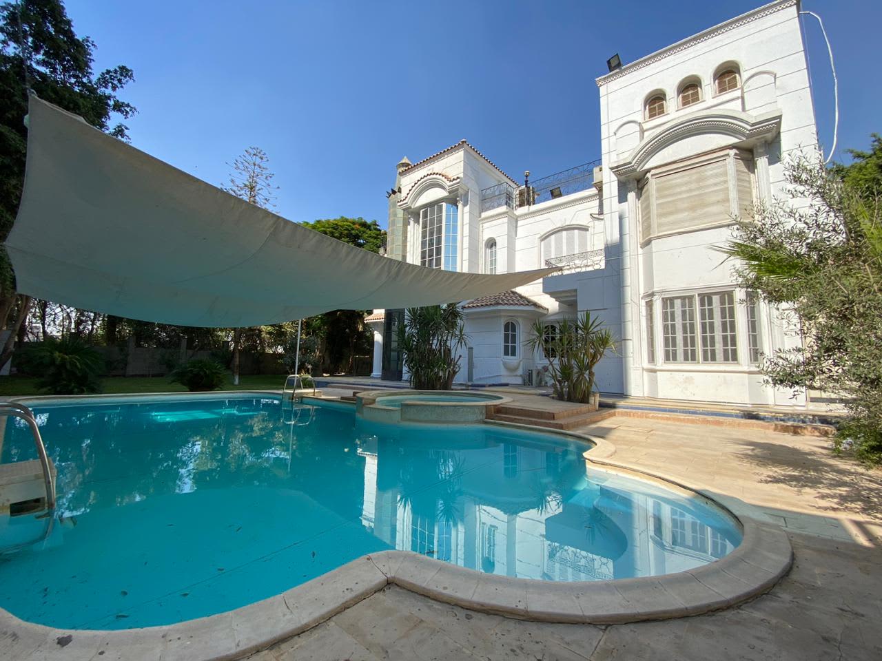 7 bedroom Villa for rent in Degla