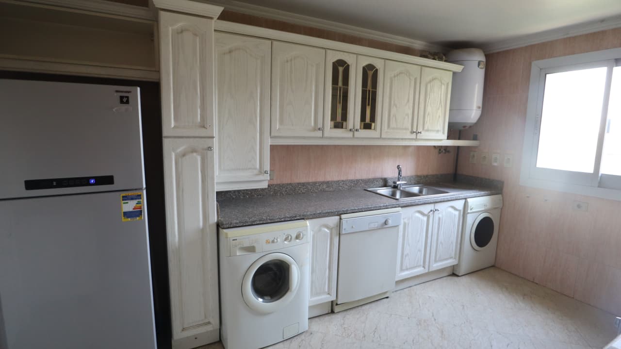 Sunny PenthouseFor Rent In Maadi Sarayat.