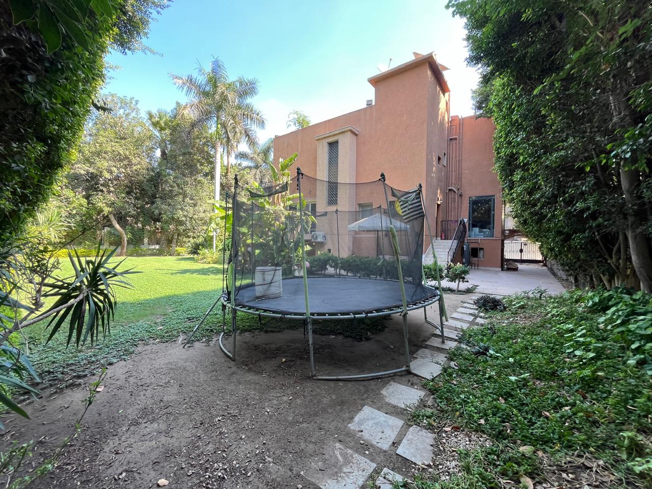 Luxury 5BR Villa for Rent in Maadi | 1050m² with Grand Terrace