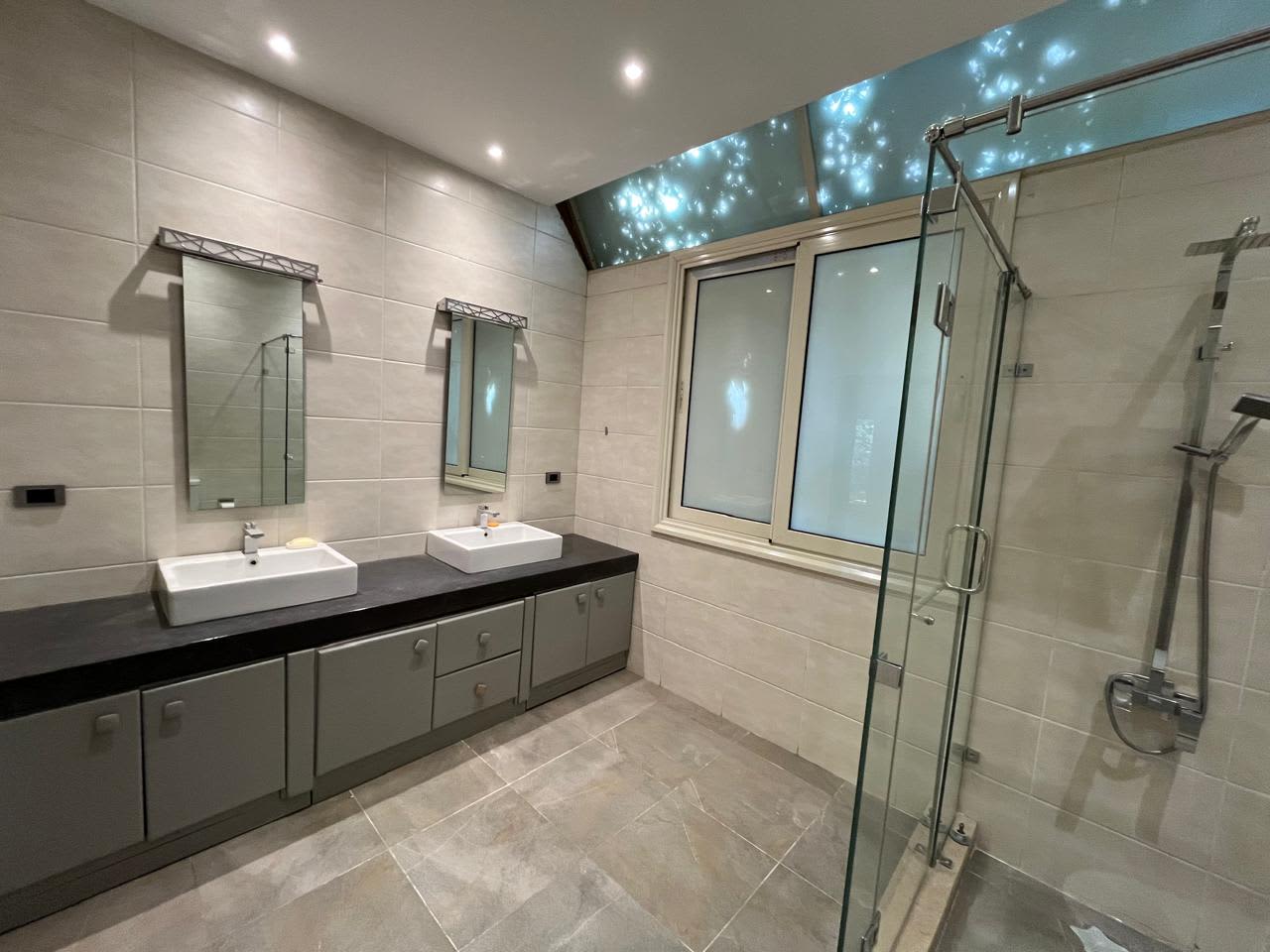 Luxury 5BR Villa for Rent in Maadi | 1050m² with Grand Terrace