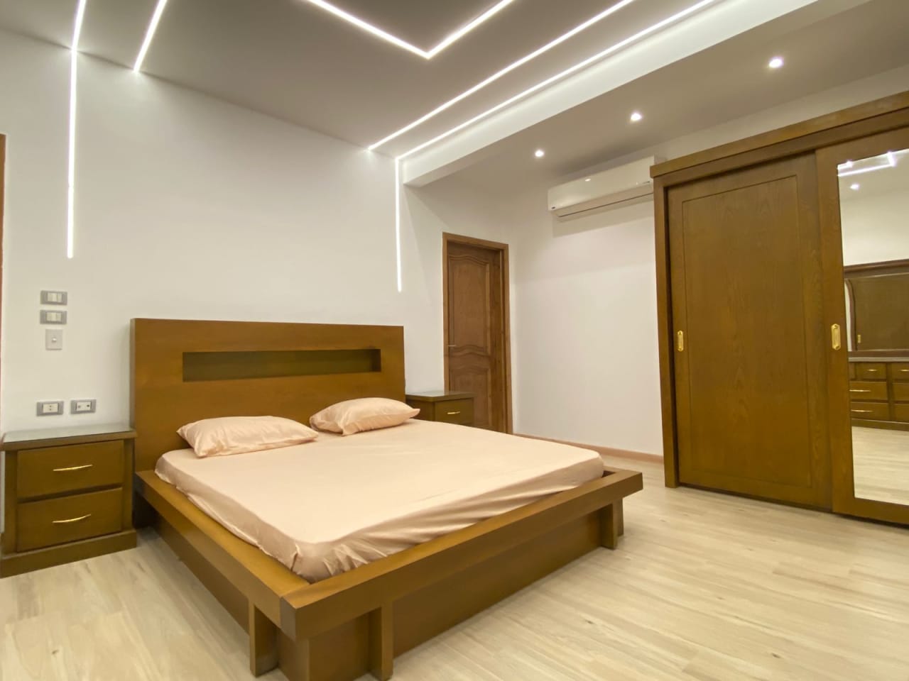Elegant Furnished Ground Floor With Garden For Rent In Maadi Sarayat