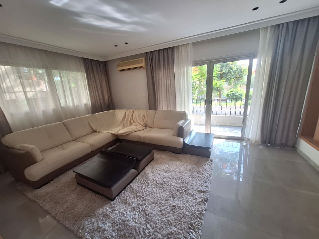 3 bedroom Apartment for rent in Sarayat