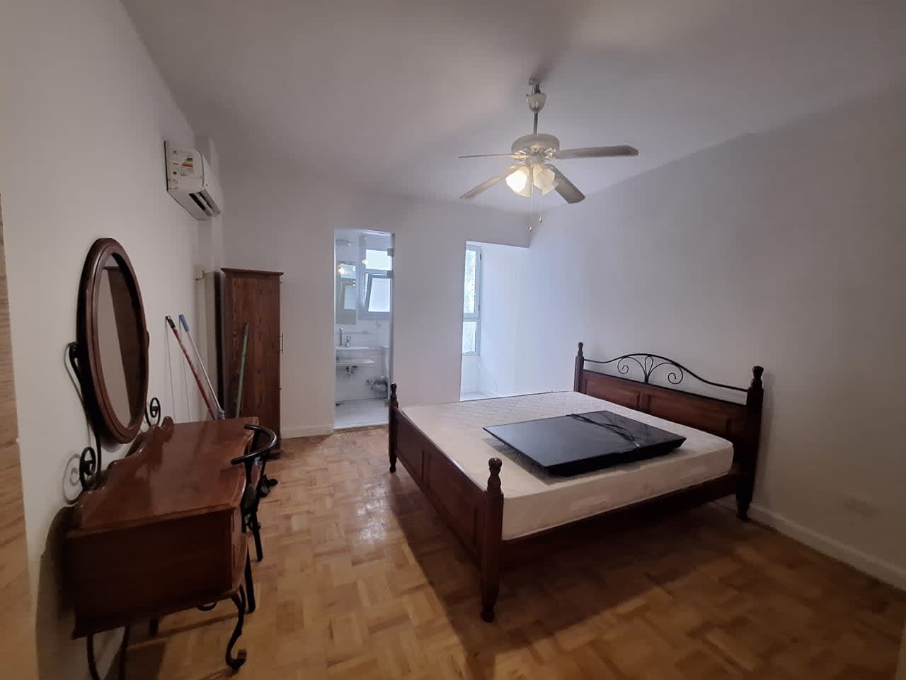 Specious Apartment In The Heart Of Maadi Sarayat.