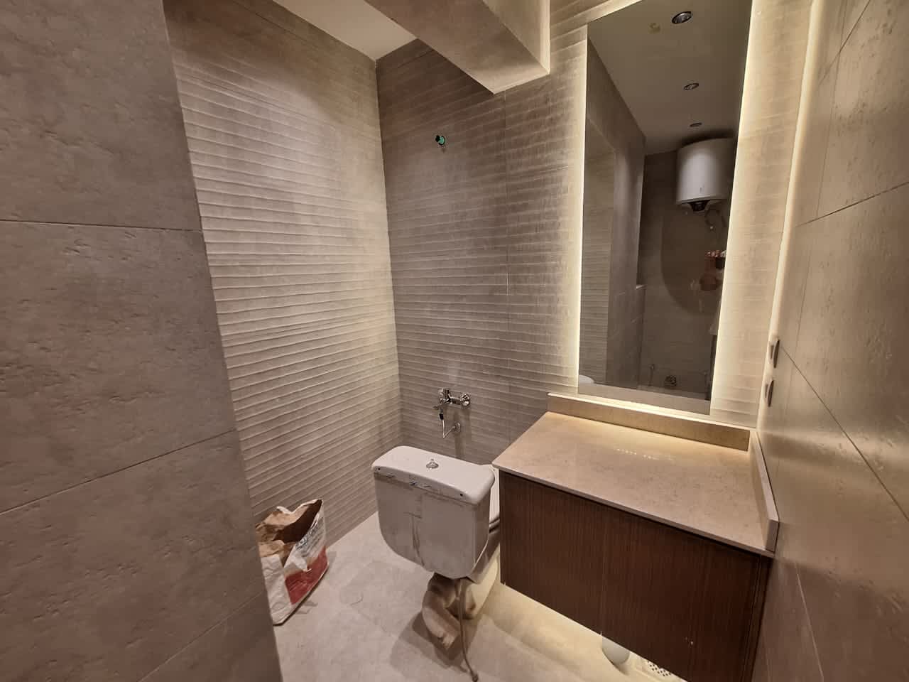 Specious Apartment In The Heart Of Maadi Sarayat.