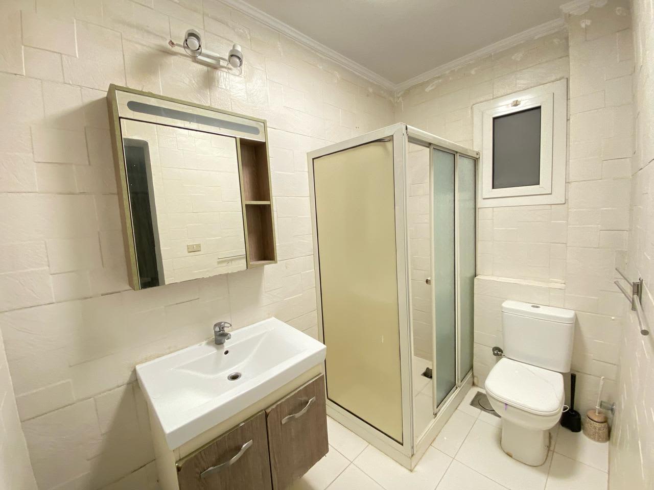 Bright Apartment In Premium Location In Maadi Sarayat.