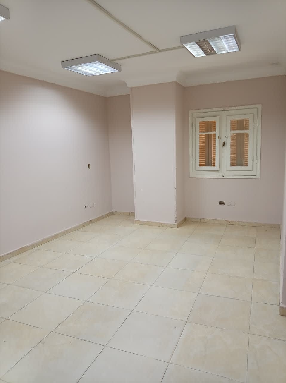 Administrative Office Space For Rent | Area 225 Sqm | Super Glow | New Maadi.