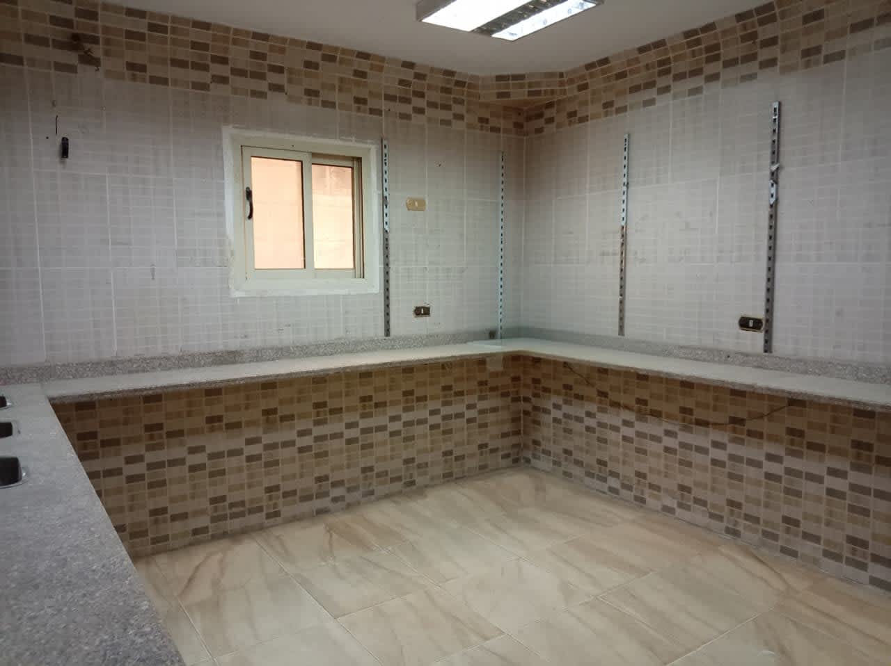 Administrative Office Space For Rent | Area 225 Sqm | Super Glow | New Maadi.