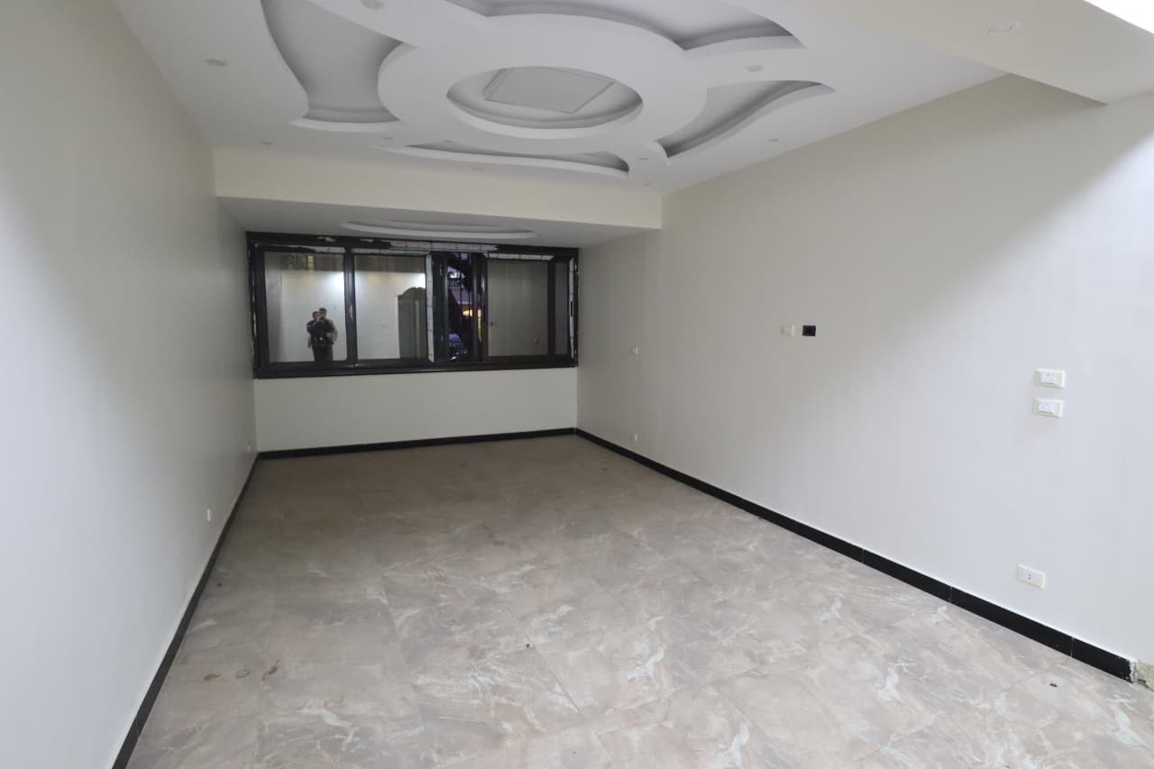 2 bedroom Ground Floor for rent in Sarayat