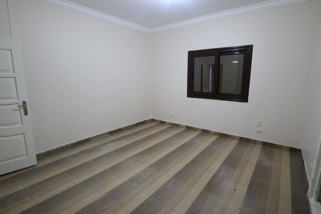 Cozy Unfurnished 2BR in Maadi in a Prime Location