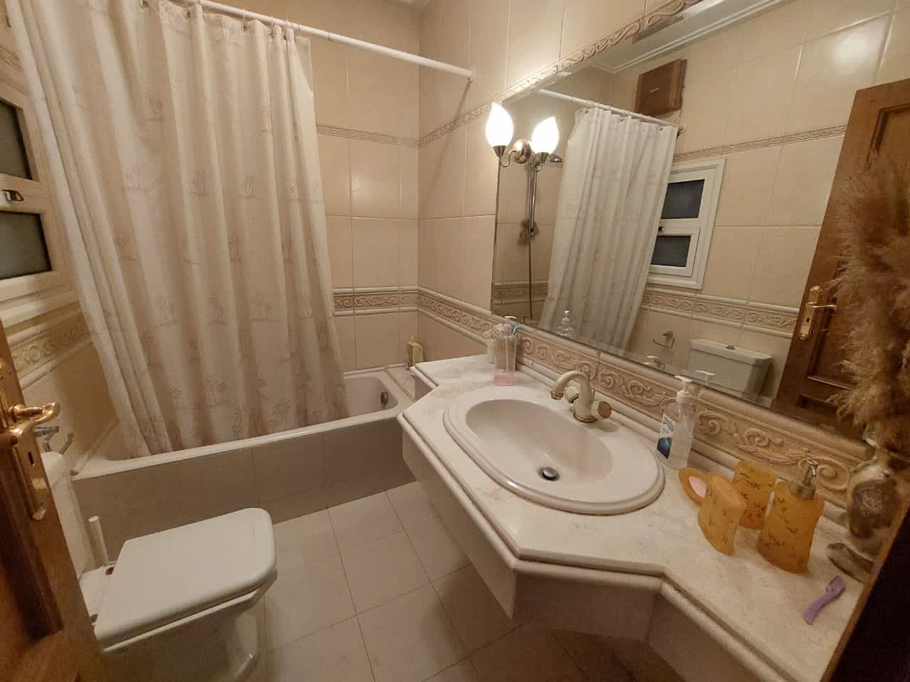 Roof For Rent In prime location iIn Maadi Degla.