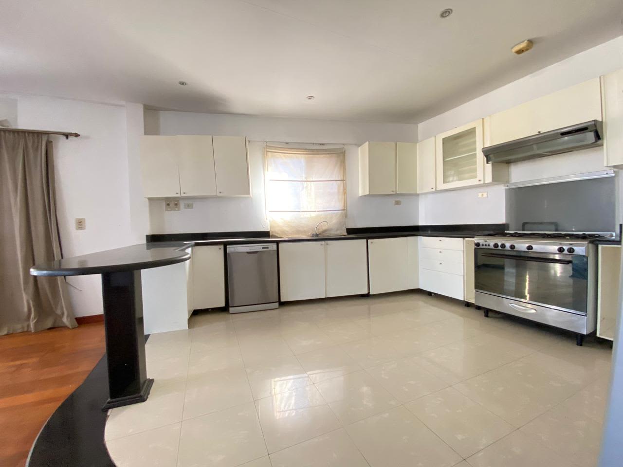 Rooftop With Wonderful Terrace In Prime Maadi Degla.