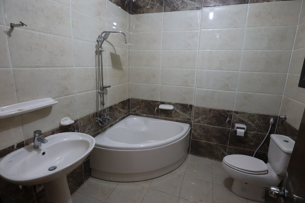 Bright Semi-Furnished Apartment in Prime Degla Maadi.